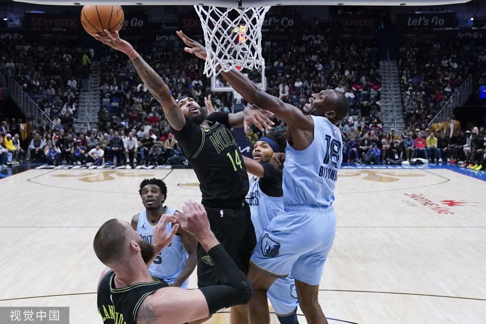 启了他的欧 启了他的欧