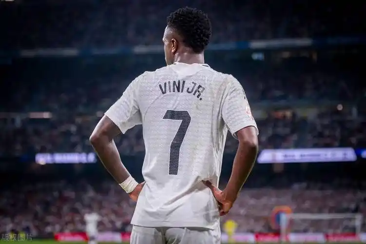 季转会窗口 季转会窗口