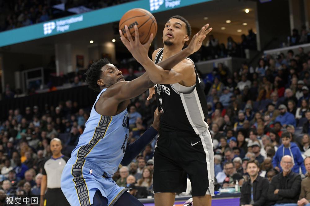 来表现充满 来表现充满