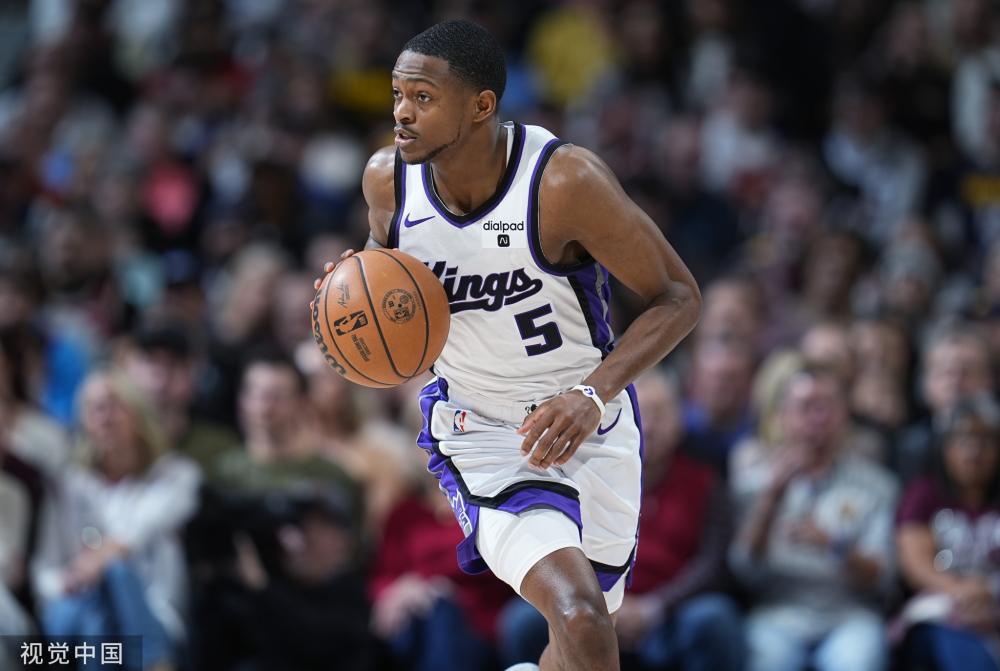 是他在比赛 是他在比赛